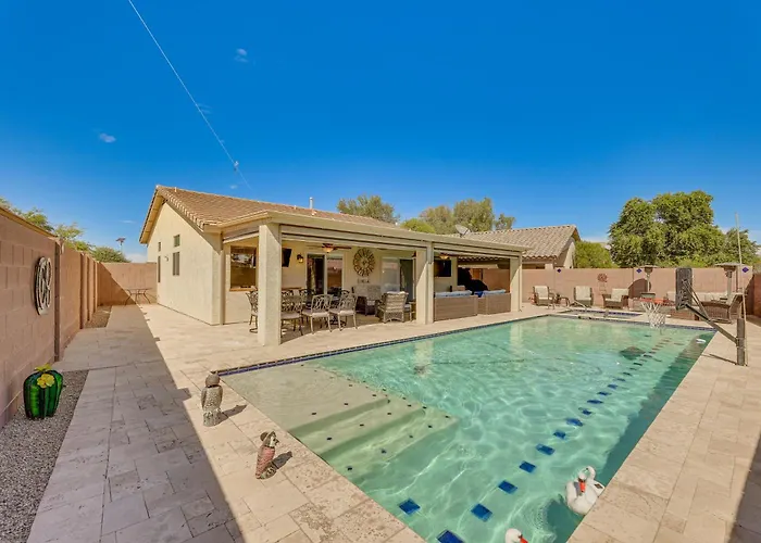 Walk To Golf Course: Oasis W/ Fire Pit Queen Creek