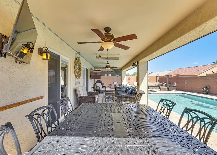 Walk To Golf Course: Oasis W/ Fire Pit * Queen Creek